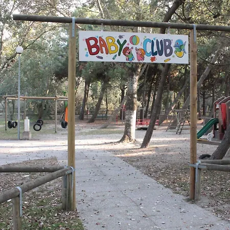 And Apt. In 21292 Villa Lido di Spina