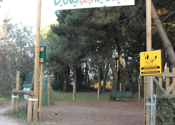 Villa And Apt. In 21292 *