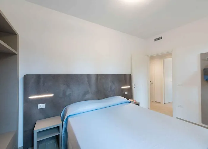 And Apt. In 21292 Villa *